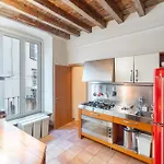 La Dimora Dei Mercanti Apartment *